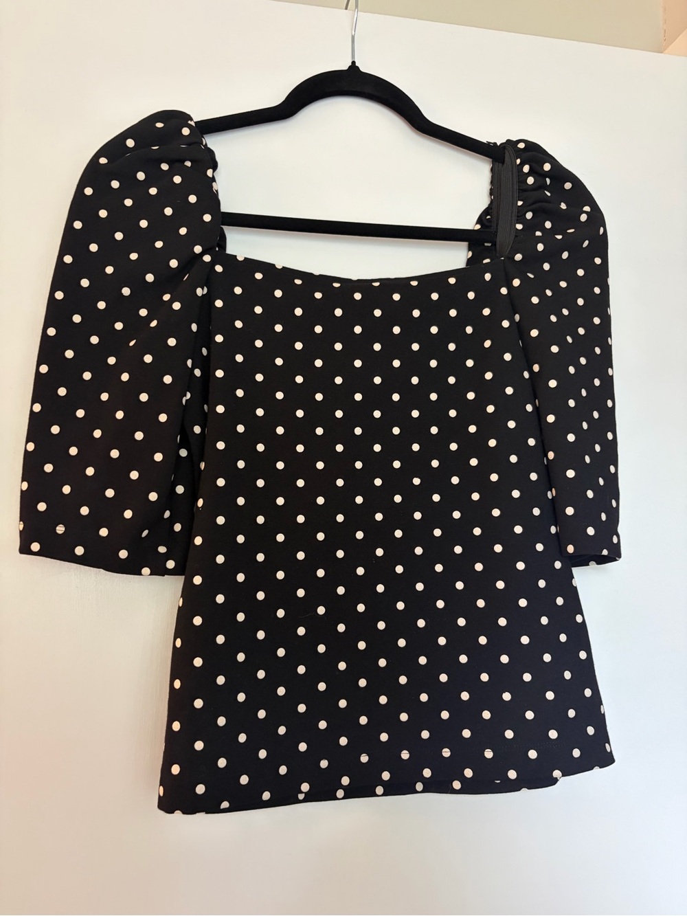 H&M Black Top with White Polka Dots and Puff Sleeves - Picture 5 of 6